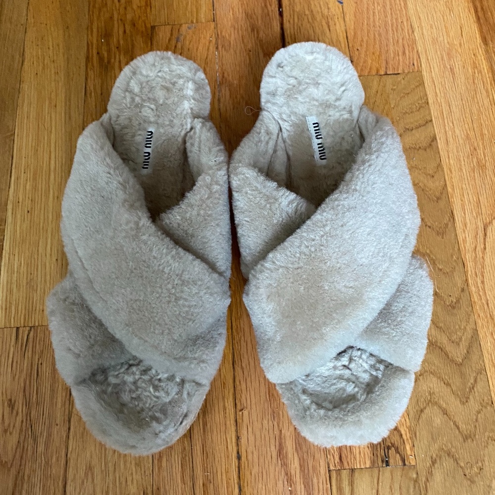 EUC Miu Miu Fur Shearling Crisscross Platform Slides - Picture 3 of 5